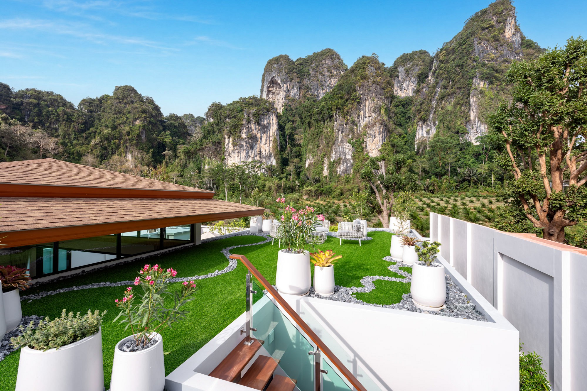 Luxury Pool Villa