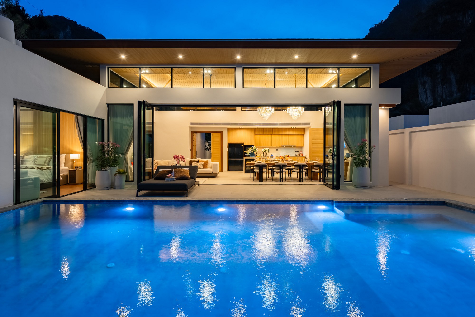 Luxury Pool Villa